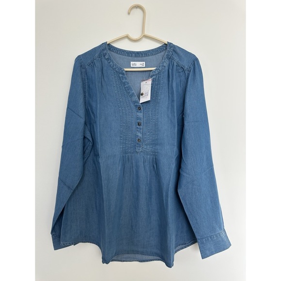 croft & barrow Tops - Croft & Borrow Women's 0X  V-Neck Pintuck Popover Tunic Jean Shirt